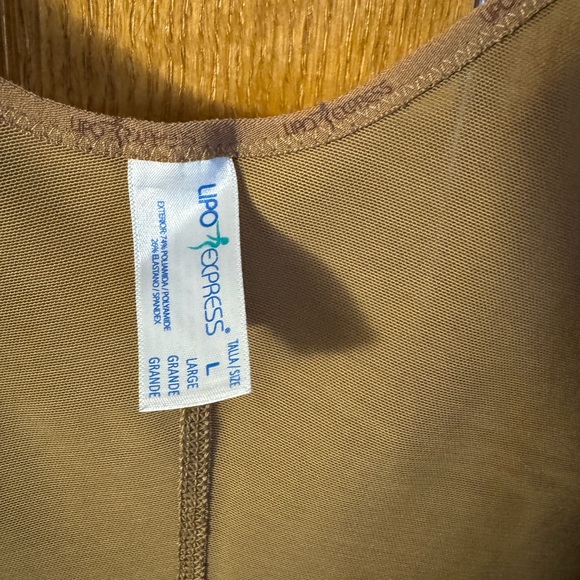 Faja - Picture 2 of 4